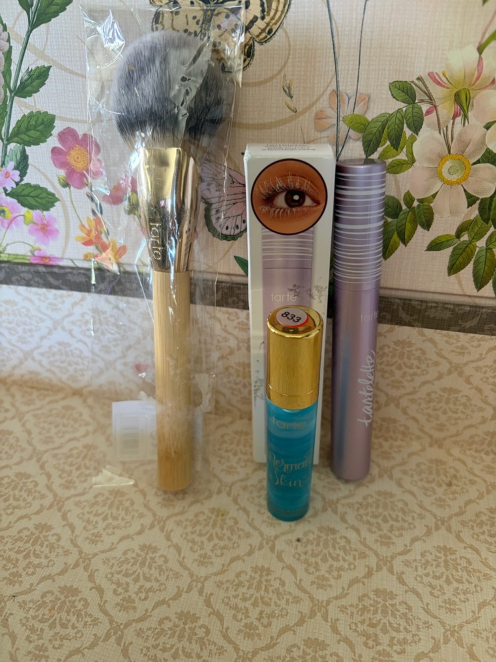 Tarte Primer Mascara Tube with Blue Roller Serum mermaid & Bamboo Brush bundle